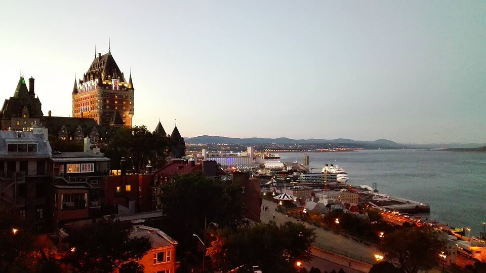 Quebec-Car-Shipping-Canadian-Car-Shipping Quebec Car Shipping|Canadian Car Shipping